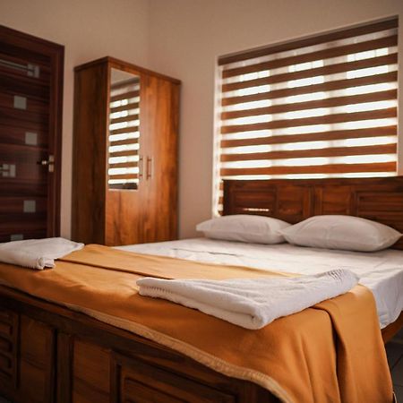 Shimano Square Guest House Varkala Ngoại thất bức ảnh
