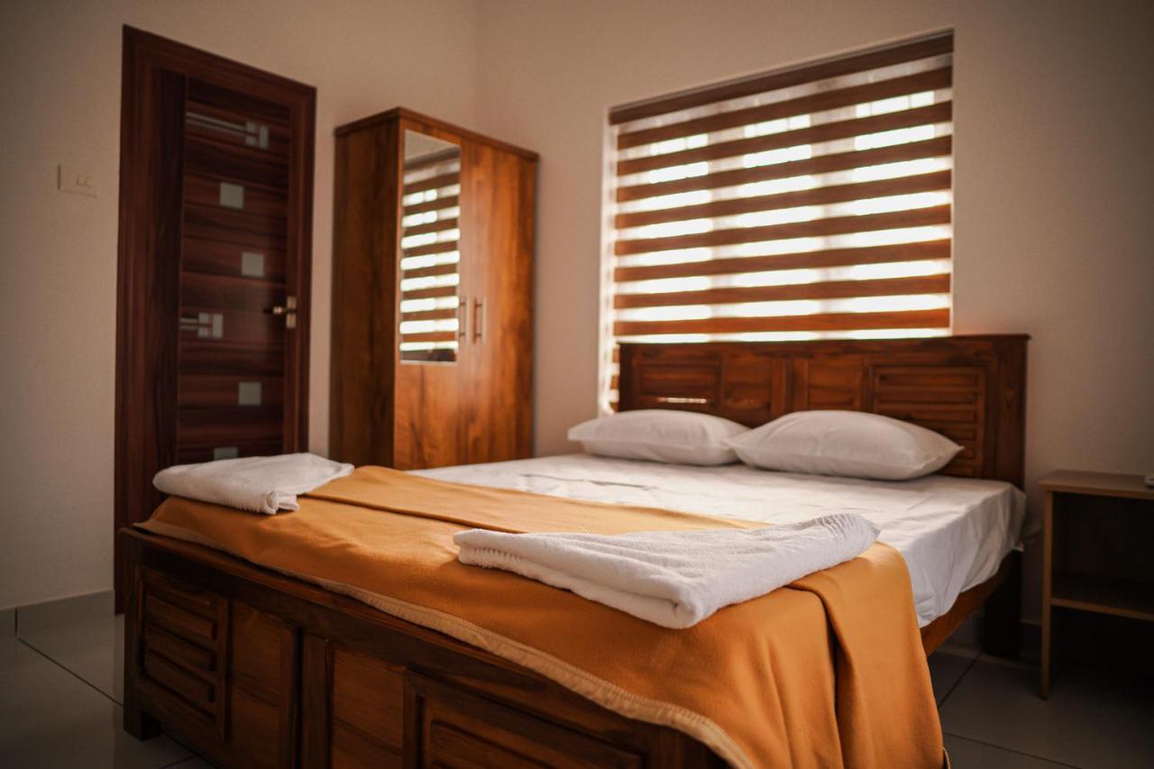 Shimano Square Guest House Varkala Ngoại thất bức ảnh