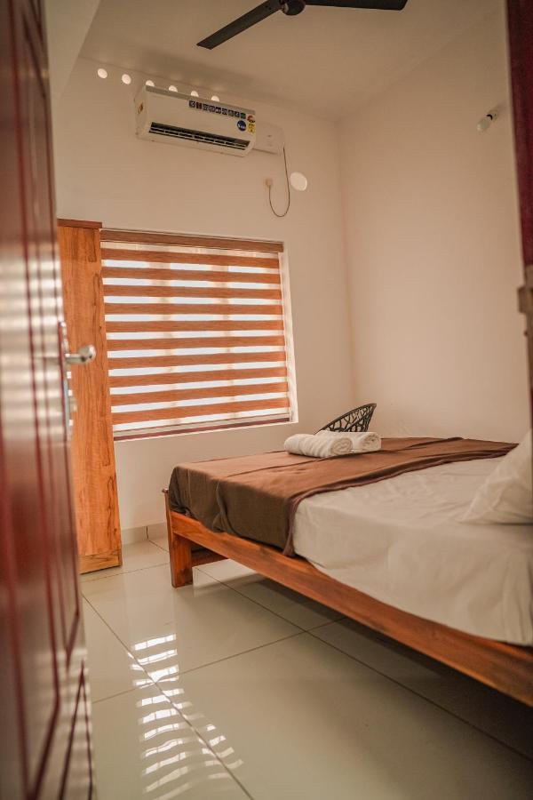 Shimano Square Guest House Varkala Ngoại thất bức ảnh