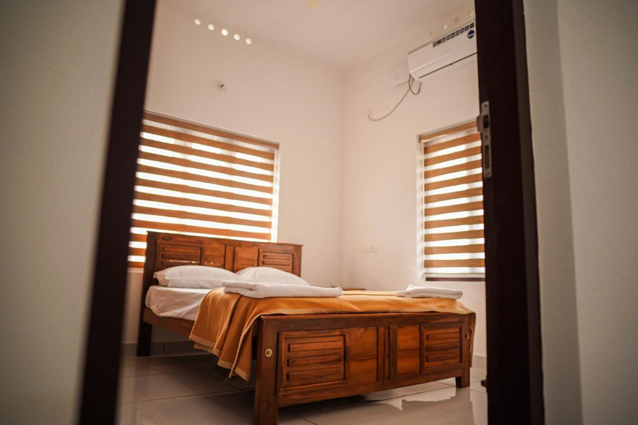 Shimano Square Guest House Varkala Ngoại thất bức ảnh