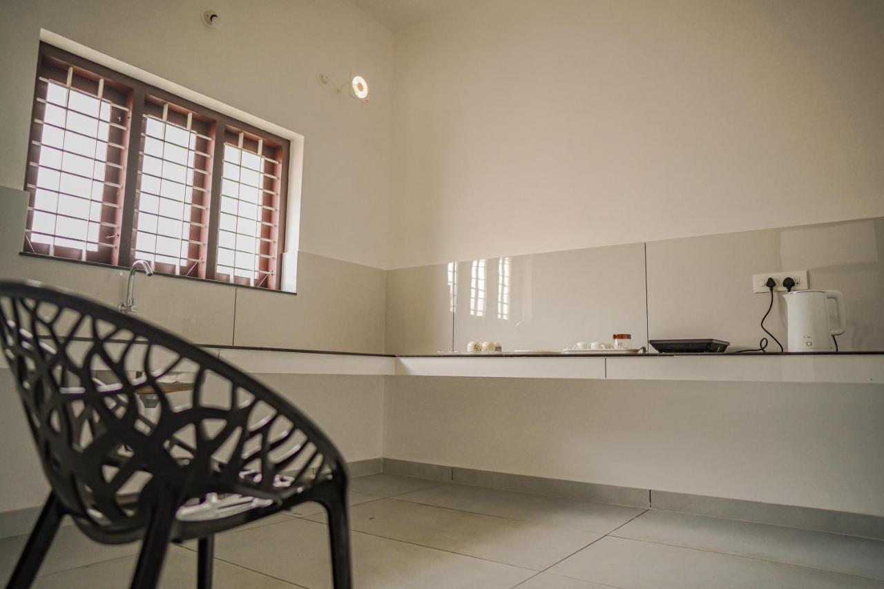Shimano Square Guest House Varkala Ngoại thất bức ảnh