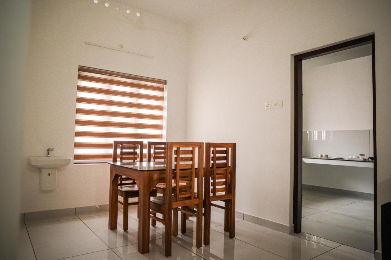 Shimano Square Guest House Varkala Ngoại thất bức ảnh