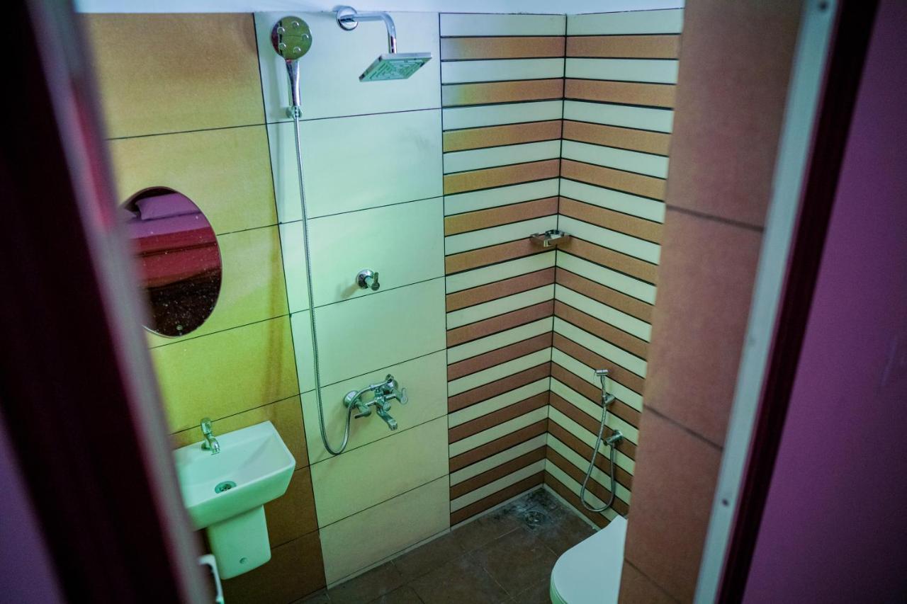 Shimano Square Guest House Varkala Ngoại thất bức ảnh